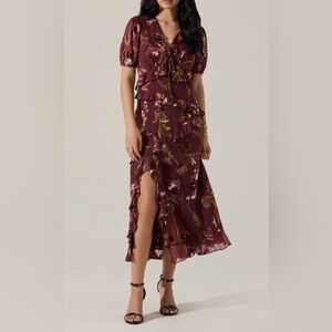 ASTR The Label Bennet Floral Tiered Dress Size:S $178